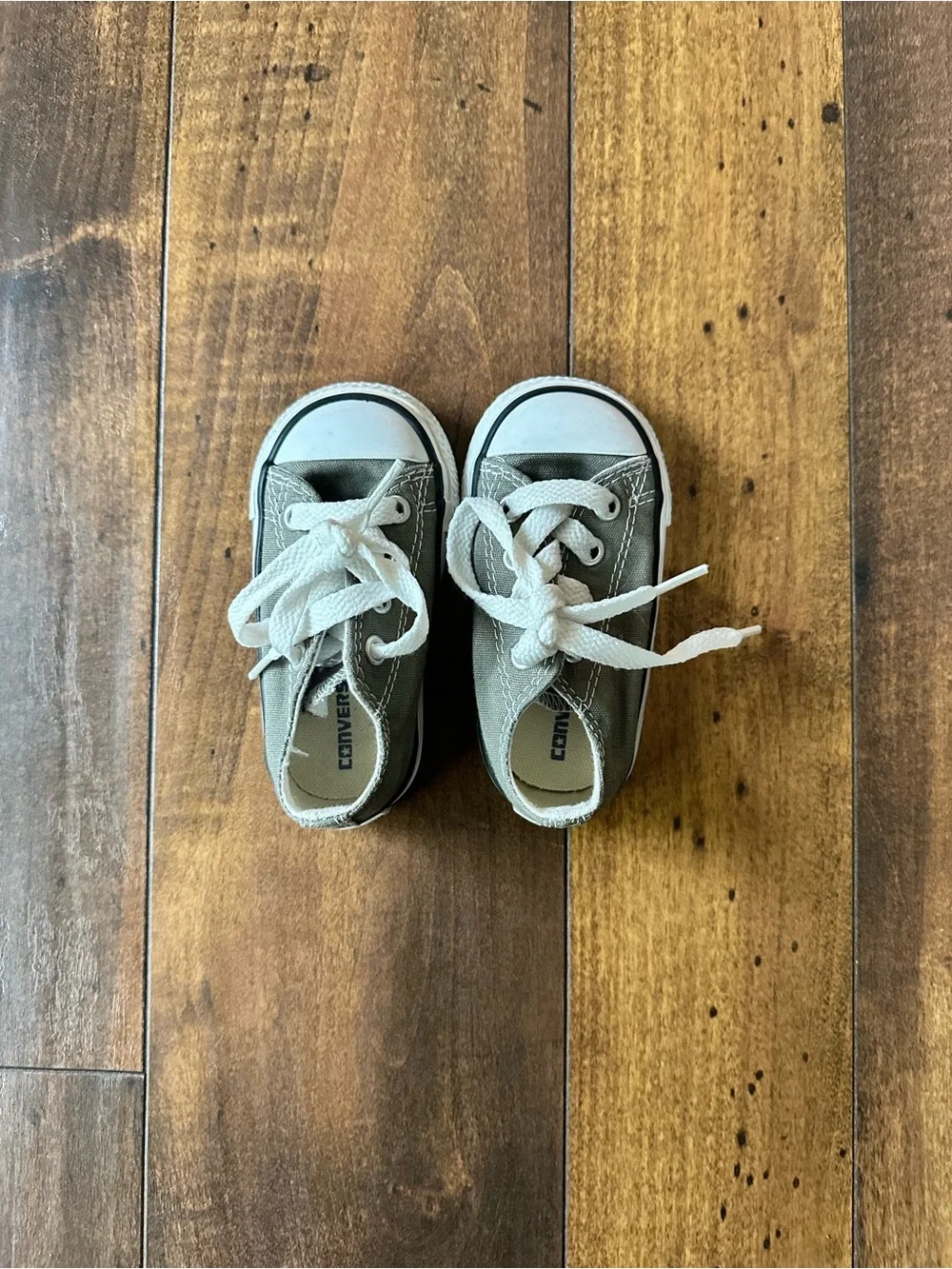 Converse Kids Low-Top Canvas Sneakers - Grey